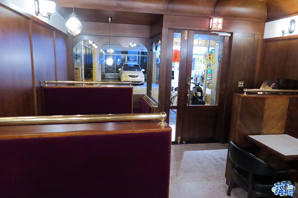 【花蓮市美食】昭和58cafe洋菓子喫茶店 | 日本昭和時期復古空間，彷彿進入日本的時光隧道中 花蓮好好玩