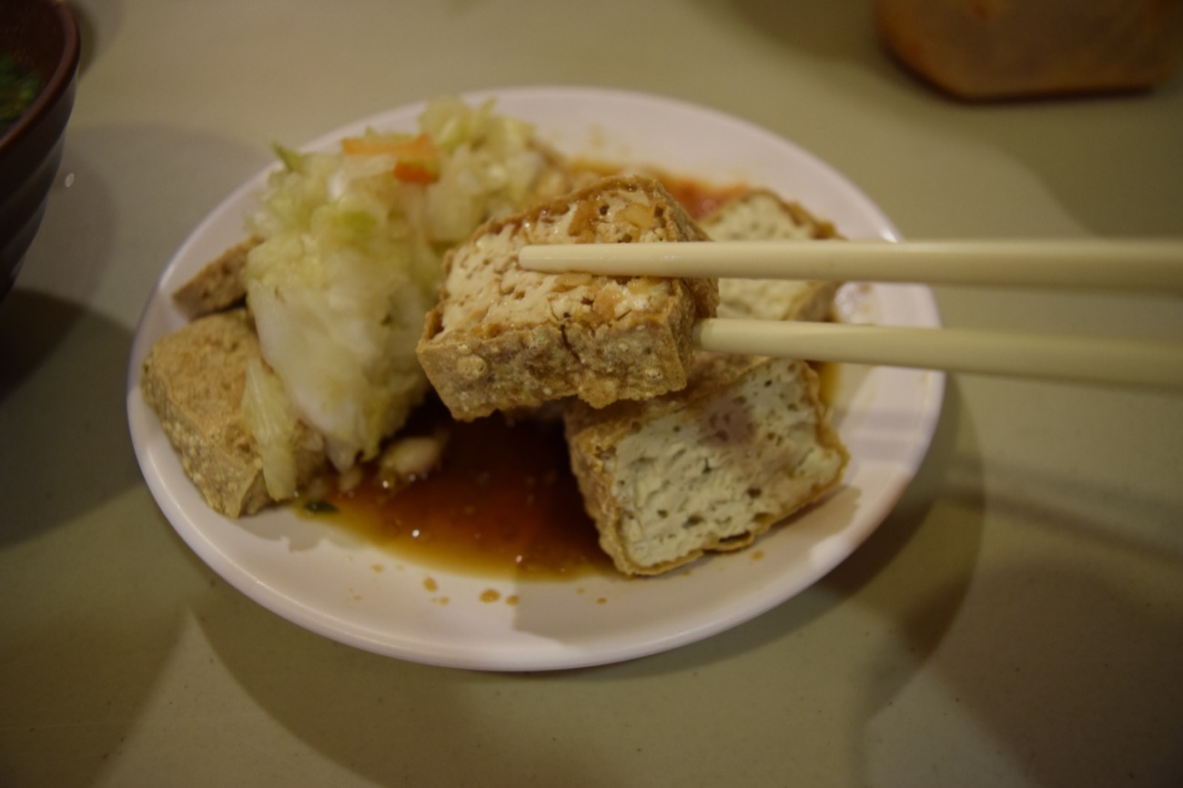 【花蓮市美食】朱媽媽臭豆腐｜台灣的午後點心！ 花蓮好好玩
